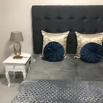Mlmk Property Studio17